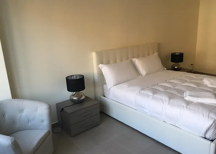 3Jolie Rooms